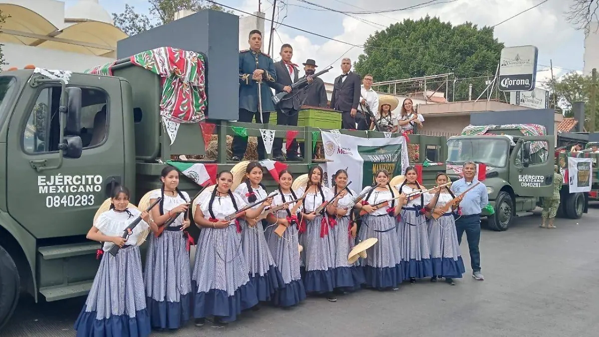 Desfile - Secundaria Benito Juárez